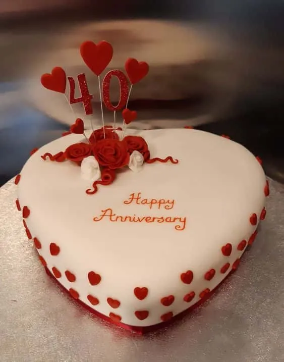 anniversary cake design for couple