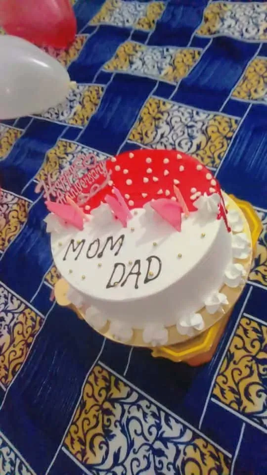 happy anniversary mom and dad from daughter cake