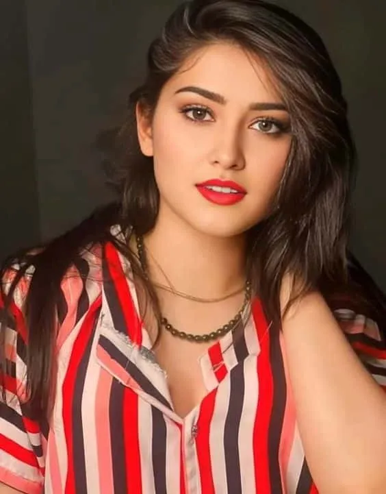 beautiful-girl-pic beautiful-girl-pic