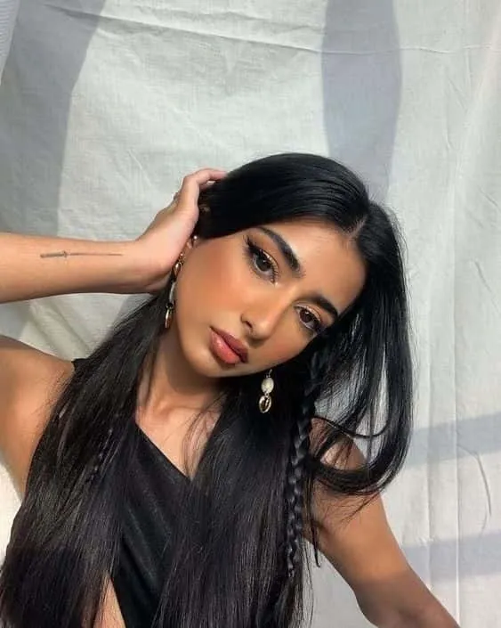 beautiful-girl-wallpaper beautiful-girl-wallpaper
