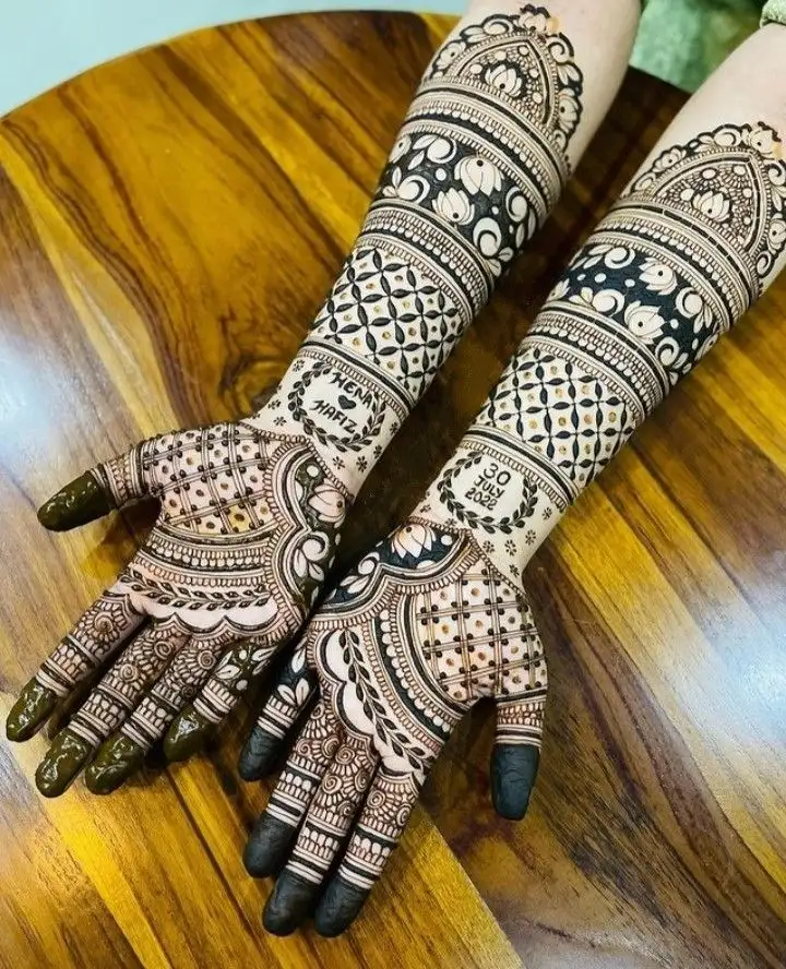 bridal mehendi design