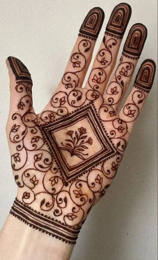 front hand simple mehndi design