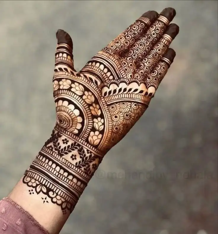 mehndi front hand design