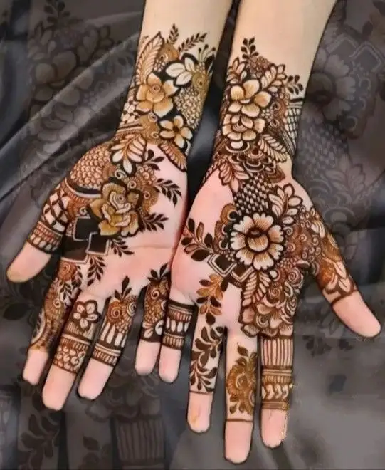 stylish new mehendi designs